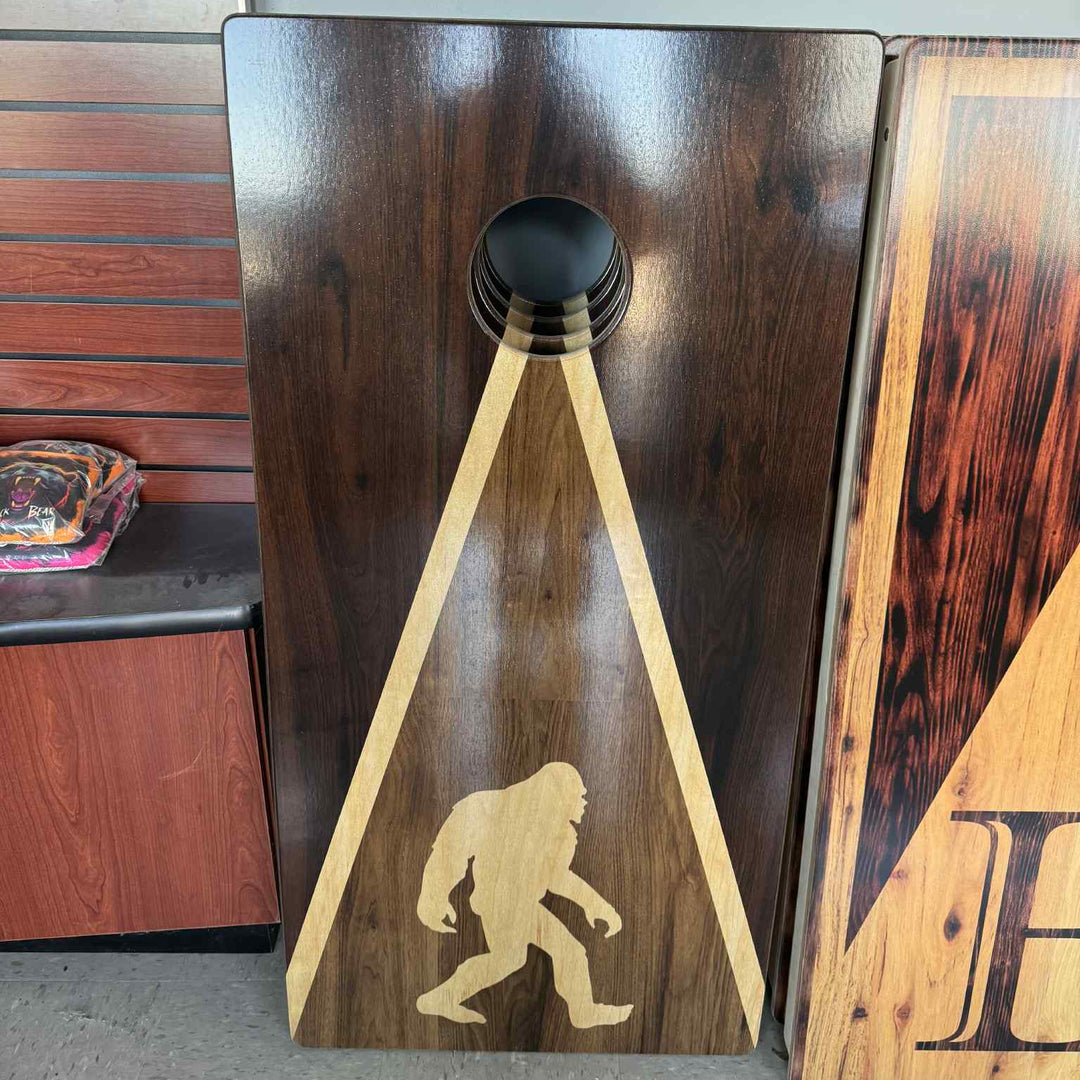 Scratch & Dent – Tournament Cornhole Boards